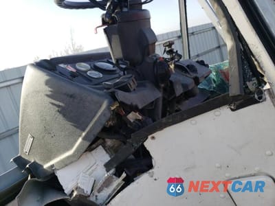 Zdjęcie 9 z 12 samochodu: 1999 FREIGHTLINER CHASSIS M LINE WALK-IN VAN VIN:4UZA4FF45XCA49837 - miniatura