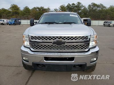 Piąte zdjęcie samochodu w środku: 2011 CHEVROLET SILVERADO K3500 LT VIN:1GC4K0C84BF140372 - miniatura