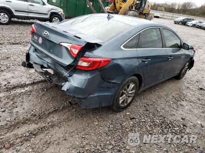 Trzecie zdjęcie samochodu z tyłu: 2016 HYUNDAI SONATA SE VIN:5NPE24AF5GH282417 - miniatura