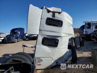 Zdjęcie 16 z 19 samochodu: 2019 VOLVO VN VNL VIN:4V4NC9EHXKN220546 - miniatura