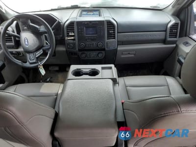 Zdjęcie 8 z 12 samochodu: 2021 FORD F350 SUPER DUTY VIN:1FD8W3F67MED60739 - miniatura