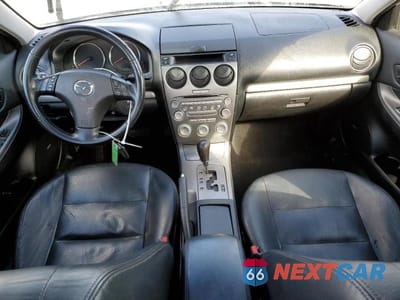 Zdjęcie 8 z 12 samochodu: 2005 MAZDA 6 S VIN:1YVHP84D355M68884 - miniatura