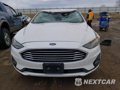 Piąte zdjęcie samochodu w środku: 2019 FORD FUSION SE VIN:3FA6P0HD3KR178457 - miniatura