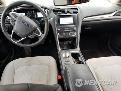 Zdjęcie 8 z 12 samochodu: 2019 FORD FUSION SE VIN:3FA6P0HD3KR178457 - miniatura