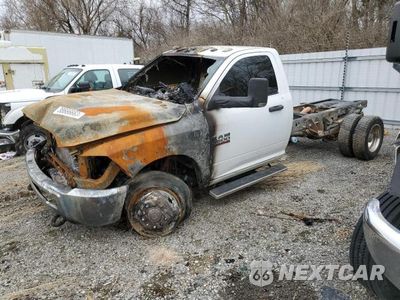2016 RAM 5500 3C7WRNBL2GG277200 - główne zdjęcie licytacji z USA - miniatura