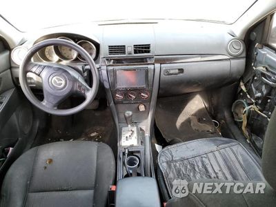Zdjęcie 8 z 12 samochodu: 2008 MAZDA 3 I VIN:JM1BK32G081877916 - miniatura