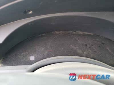 Zdjęcie 17 z 26 samochodu: 2005 CHRYSLER PACIFICA TOURING VIN:2C4GM68415R259400 - miniatura