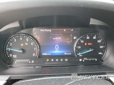 Zdjęcie 9 z 14 samochodu: 2020 FORD EXPLORER XLT VIN:1FMSK8DHXLGB46673 - miniatura