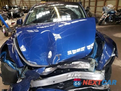 Zdjęcie 11 z 12 samochodu: 2023 TESLA MODEL Y VIN:7SAYGDEE4PF676637 - miniatura