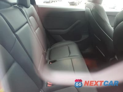 Zdjęcie 10 z 12 samochodu: 2023 TESLA MODEL Y VIN:7SAYGDEE4PF676637 - miniatura