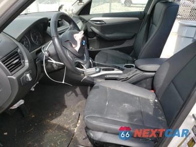 Zdjęcie 7 z 12 samochodu: 2015 BMW X1 XDRIVE28I VIN:WBAVL1C55FVY26796 - miniatura