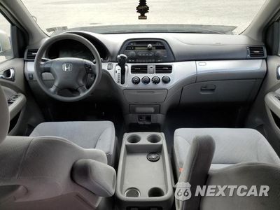 Zdjęcie 8 z 12 samochodu: 2008 HONDA ODYSSEY LX VIN:5FNRL38288B100401 - miniatura