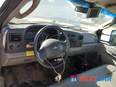Zdjęcie 15 z 24 samochodu: 2006 FORD F550 SUPER DUTY VIN:1FDAF56P56ED41132 - miniatura