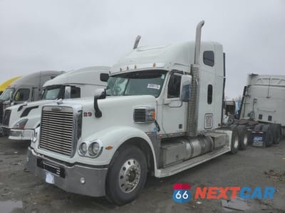 Drugie zdjęcie samochodu z przodu: 2020 FREIGHTLINER CONVENTIONAL CORONADO 132 VIN:3ALXFB008LDLR9846 - miniatura