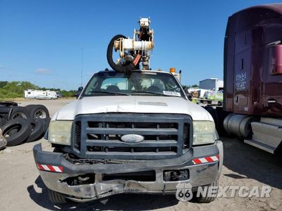 Piąte zdjęcie samochodu w środku: 2006 FORD F550 SUPER DUTY VIN:1FDAF56P56ED41132 - miniatura