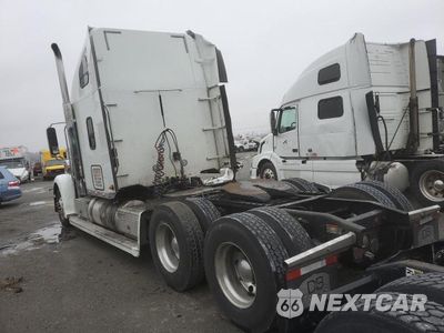 Trzecie zdjęcie samochodu z tyłu: 2020 FREIGHTLINER CONVENTIONAL CORONADO 132 VIN:3ALXFB008LDLR9846 - miniatura