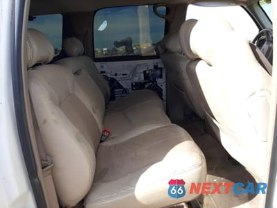 Zdjęcie 11 z 13 samochodu: 2001 GMC DENALI XL K1500 VIN:1GKFK66U41J294603 - miniatura