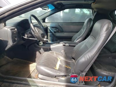 Zdjęcie 7 z 12 samochodu: 1998 CHEVROLET CAMARO VIN:2G1FP22K6W2104945 - miniatura