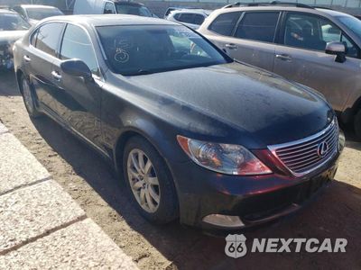 Czwarte zdjęcie samochodu z boku: 2009 LEXUS LS VIN:JTHDL46FX95000517 - miniatura