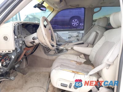 Zdjęcie 7 z 13 samochodu: 2001 GMC DENALI XL K1500 VIN:1GKFK66U41J294603 - miniatura