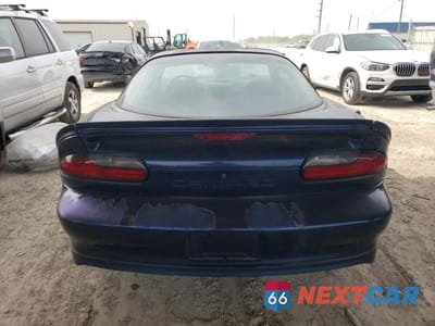 Zdjęcie 6 z 12 samochodu: 1998 CHEVROLET CAMARO VIN:2G1FP22K6W2104945 - miniatura