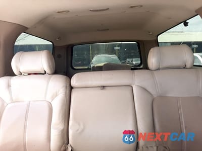 Zdjęcie 10 z 13 samochodu: 2001 GMC DENALI XL K1500 VIN:1GKFK66U41J294603 - miniatura