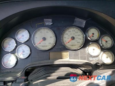 Zdjęcie 8 z 10 samochodu: 2013 INTERNATIONAL PROSTAR VIN:1HSDHSJR9DJ337566 - miniatura