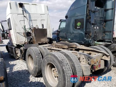 Trzecie zdjęcie samochodu z tyłu: 2013 INTERNATIONAL PROSTAR VIN:1HSDHSJR9DJ337566 - miniatura