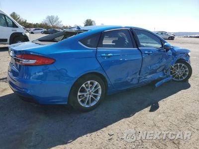 Trzecie zdjęcie samochodu z tyłu: 2020 FORD FUSION SE VIN:3FA6P0H74LR128422 - miniatura