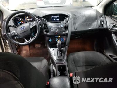 Zdjęcie 8 z 13 samochodu: 2017 FORD FOCUS SE VIN:1FADP3F2XHL254726 - miniatura