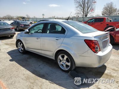 Drugie zdjęcie samochodu z przodu: 2013 CHEVROLET SONIC LTZ VIN:1G1JE5SH3D4123966 - miniatura