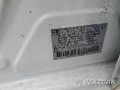 Zdjęcie 12 z 12 samochodu: 2017 NISSAN SENTRA S VIN:3N1AB7AP7HY338907 - miniatura