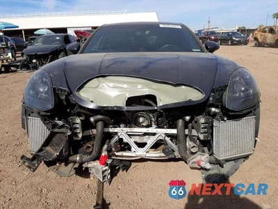 Piąte zdjęcie samochodu w środku: 2018 PORSCHE PANAMERA 4S VIN:WP0AB2A72JL136216 - miniatura