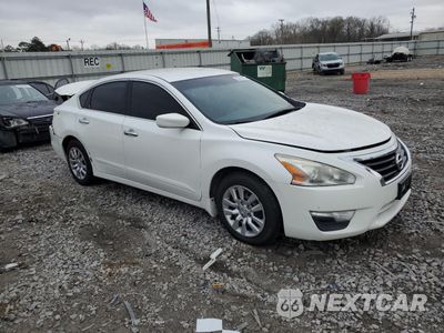Czwarte zdjęcie samochodu z boku: 2015 NISSAN ALTIMA 2.5 VIN:1N4AL3AP0FC450480 - miniatura
