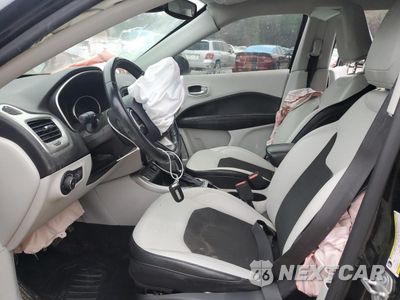 Zdjęcie 7 z 15 samochodu: 2018 JEEP COMPASS LATITUDE VIN:3C4NJCBB0JT182144 - miniatura