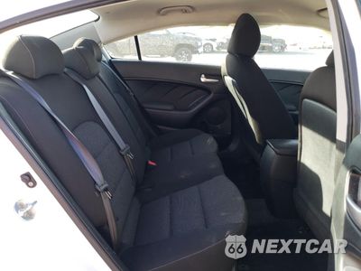 Zdjęcie 10 z 14 samochodu: 2017 KIA FORTE LX VIN:3KPFK4A74HE049390 - miniatura