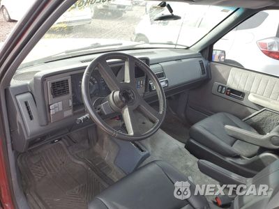Zdjęcie 8 z 12 samochodu: 1990 GMC SIERRA K1500 VIN:1GTDK14K8LZ542458 - miniatura