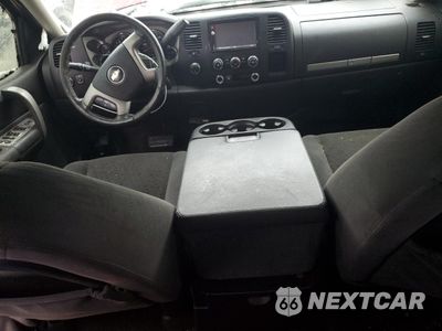 Zdjęcie 8 z 12 samochodu: 2007 CHEVROLET SILVERADO K1500 VIN:1GCEK19J87Z523970 - miniatura