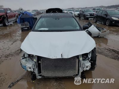 Piąte zdjęcie samochodu w środku: 2019 TOYOTA CAMRY XSE VIN:4T1B61HK8KU290479 - miniatura