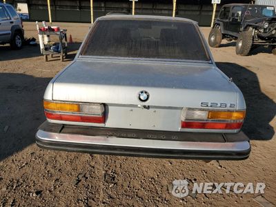 Zdjęcie 6 z 12 samochodu: 1988 BMW 528 E AUTOMATIC VIN:WBADK8300J9888071 - miniatura