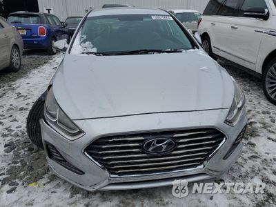 Piąte zdjęcie samochodu w środku: 2018 HYUNDAI SONATA SPORT VIN:5NPE34AF2JH629545 - miniatura
