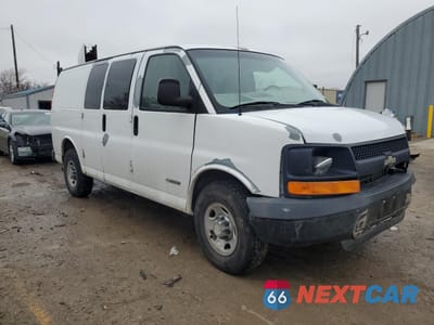 Czwarte zdjęcie samochodu z boku: 2006 CHEVROLET EXPRESS G2500 VIN:1GCGG25VX61270317 - miniatura