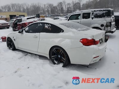 Drugie zdjęcie samochodu z przodu: 2016 BMW M4 VIN:WBS3R9C56GK335608 - miniatura