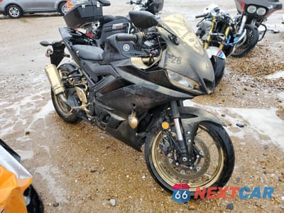 2023 YAMAHA YZFR3 A MH3RH18Y8PK010596 - główne zdjęcie licytacji z USA - miniatura