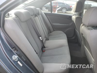 Zdjęcie 10 z 12 samochodu: 2010 HYUNDAI SONATA GLS VIN:5NPET4AC2AH621824 - miniatura