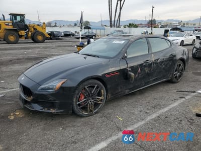 2022 MASERATI QUATTROPORTE TROFEO ZAM56ZPT2NX398976 - główne zdjęcie licytacji z USA - miniatura