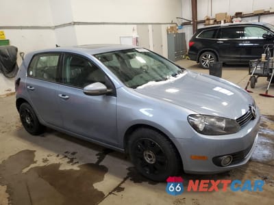 Czwarte zdjęcie samochodu z boku: 2012 VOLKSWAGEN GOLF VIN:WVWDM7AJ0CW144803 - miniatura