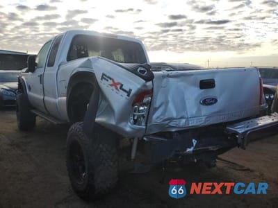 Trzecie zdjęcie samochodu z tyłu: 2011 FORD F250 SUPER DUTY VIN:1FT7X2BT6BEB48110 - miniatura