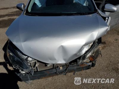 Zdjęcie 11 z 12 samochodu: 2018 TOYOTA COROLLA LE VIN:5YFBPRHEXJP743894 - miniatura