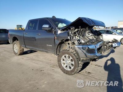 Czwarte zdjęcie samochodu z boku: 2021 RAM 2500 TRADESMAN VIN:3C6UR5CL6MG695832 - miniatura